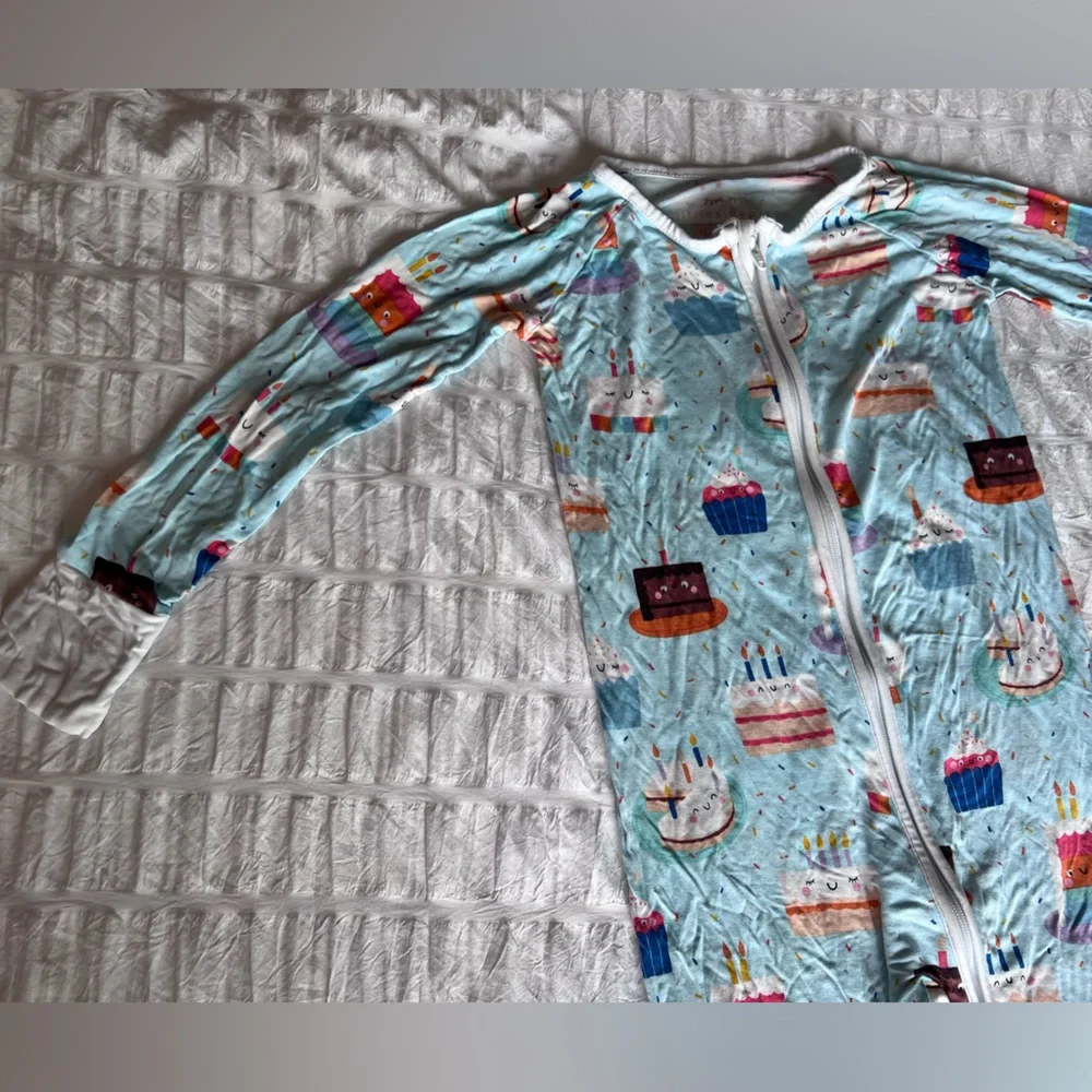 Little Sleepies Birthday Cake Zippy Pajamas 18-24M - Picture 5 of 12